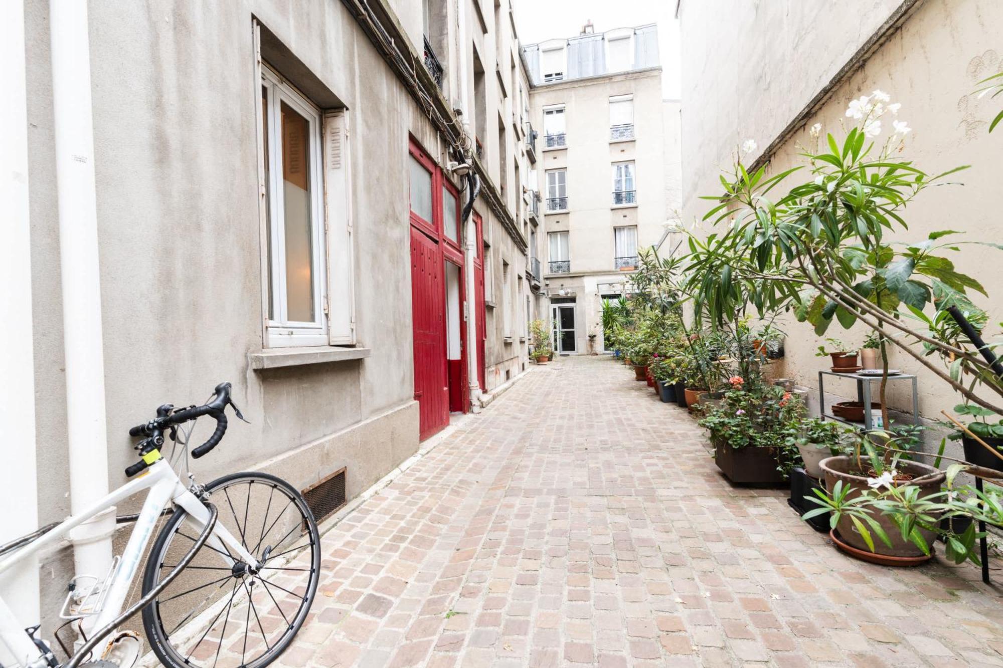 Loft 4 Bedroom Montmartre Pigalle Ac By Lcc Agency ปารีส ภายนอก รูปภาพ